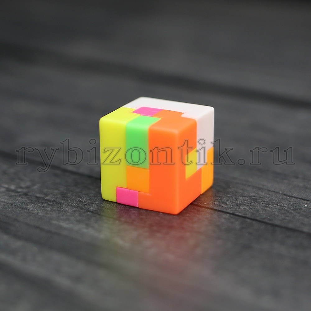 Головоломка Разноцветные кубики