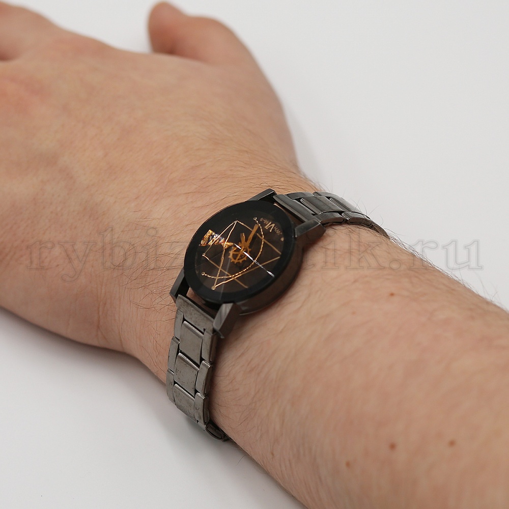 Наручные кварцевые часы с треугольником "Ретро-компас"